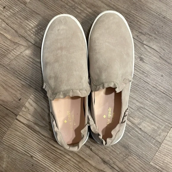 Kate Spade lightly worn - Picture 2 of 2